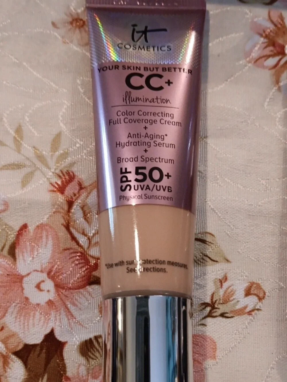 it cosmetics Bye Bye Under Eye Concealer - Light Beige